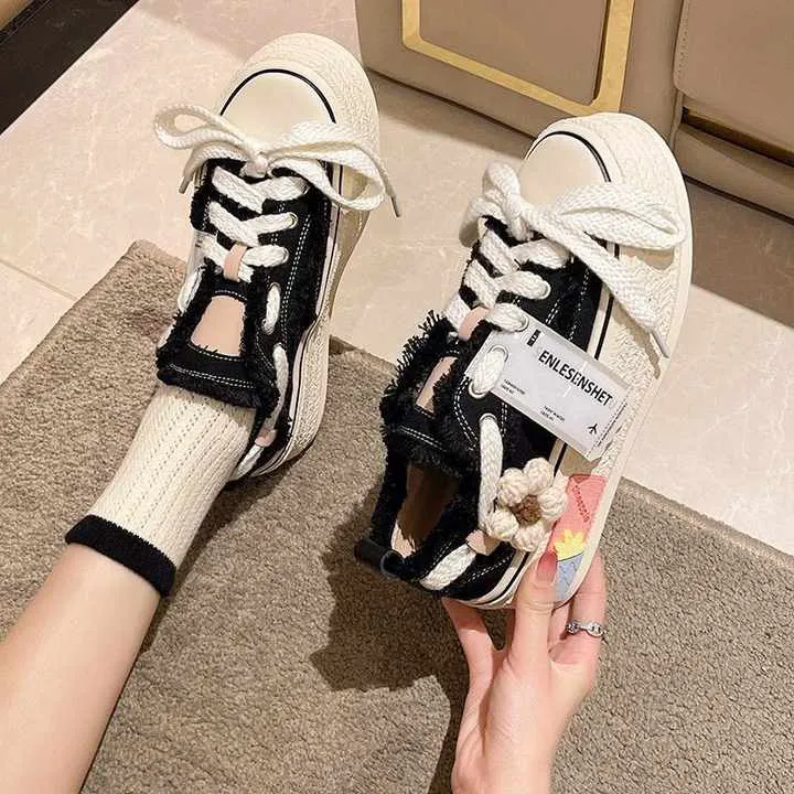 &nbsp;Summer Lace-up Breathable Shoes-حذاء الرياضه