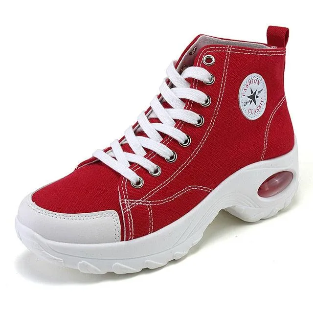 Ayleen - Retro Style Sneakers