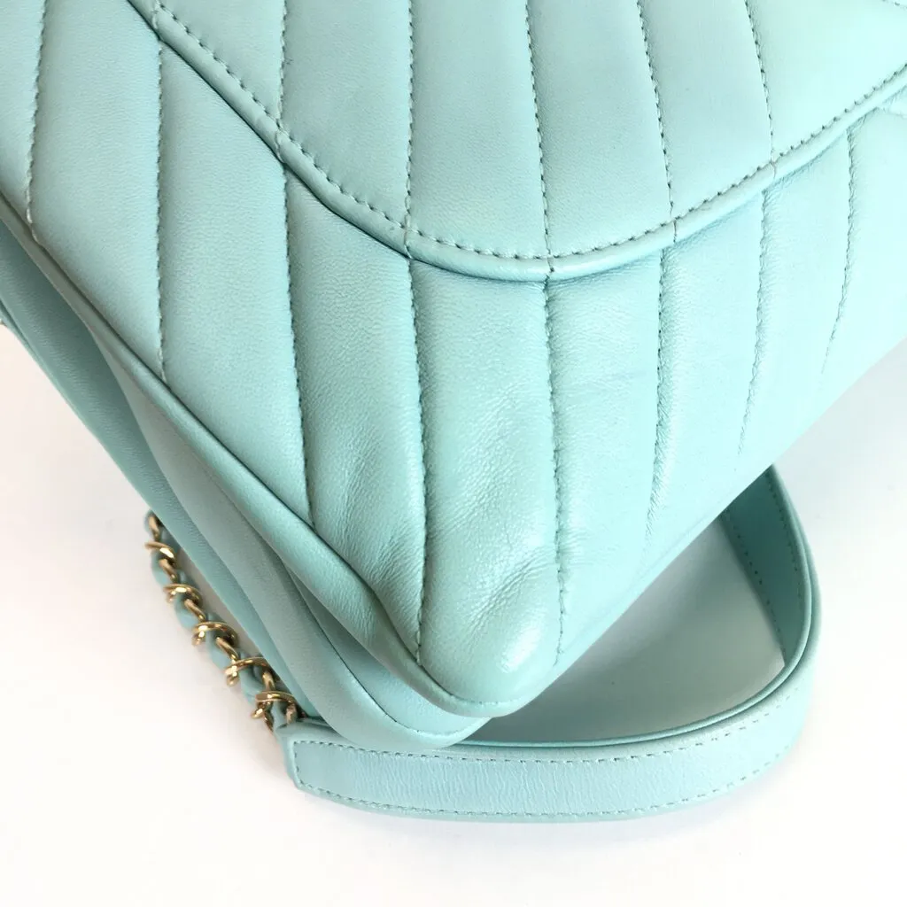 Chanel Chevron Trendy