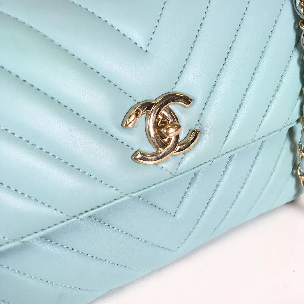 Chanel Chevron Trendy