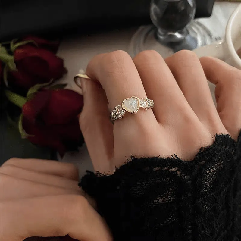 Chic Rhinestone Opal Heart Ring