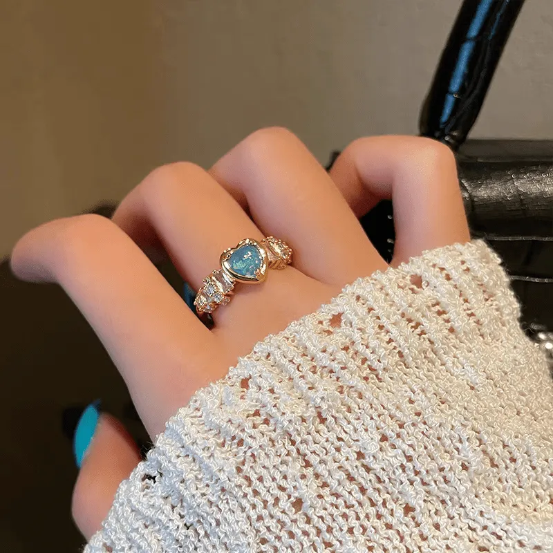 Chic Rhinestone Opal Heart Ring