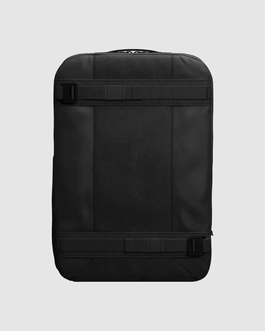 Db Journey - Skateboarding Daypack 20L Black Out