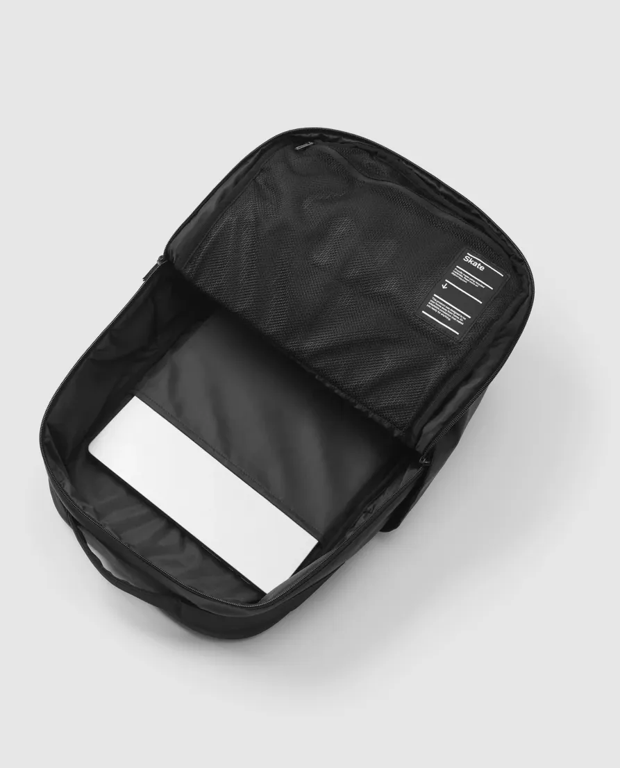 Db Journey - Skateboarding Daypack 20L Black Out