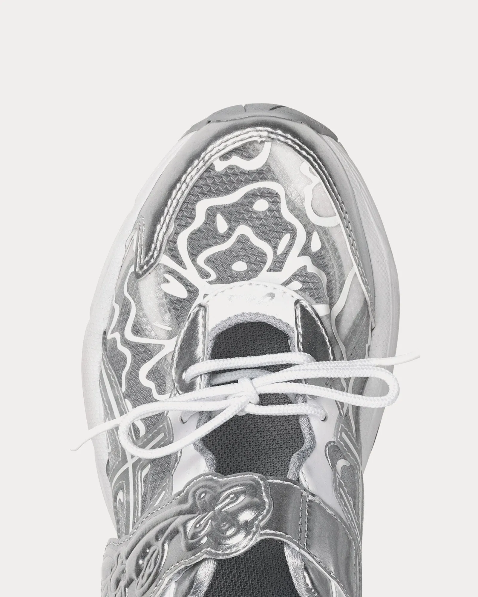 GT-2160 White / Silver Low Top Sneakers