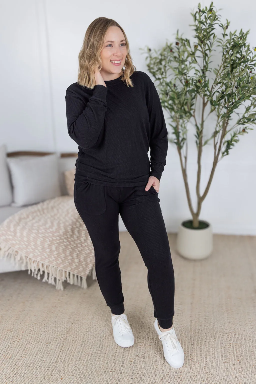 IN PRODUCTION Corrine Joggers - Black