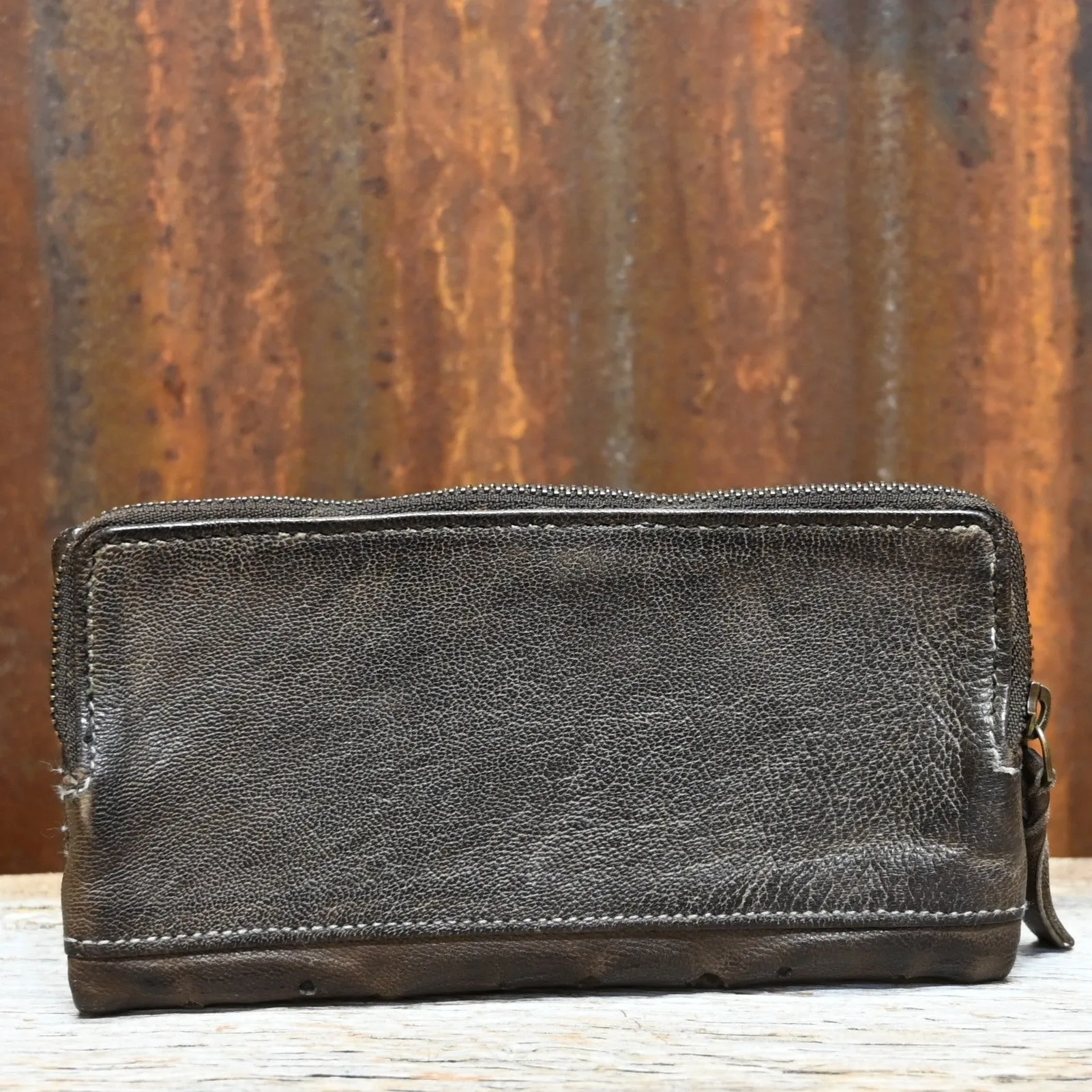 Margery 100% Leather Handbag in Olive