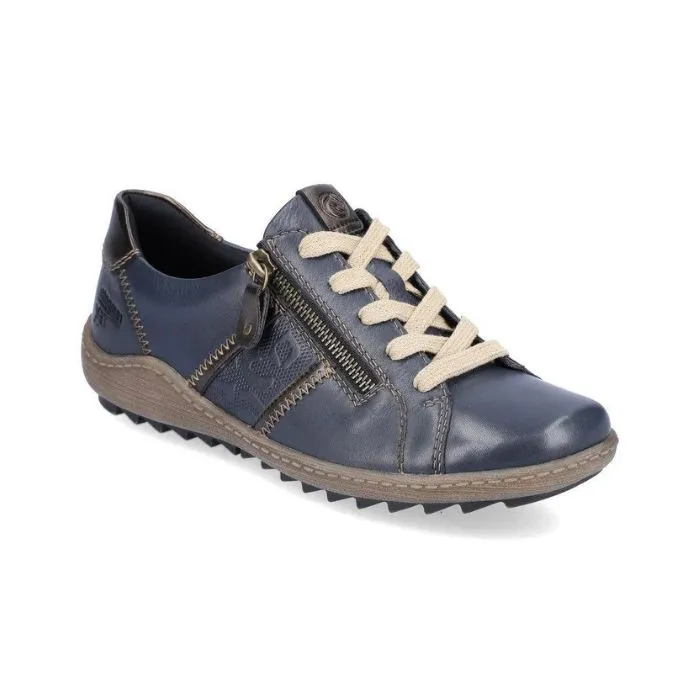 R1426 Lace-Up Sneaker