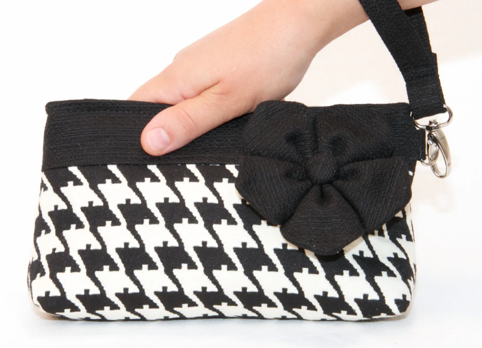 Small Wristlet Clutch - Simply Elegant