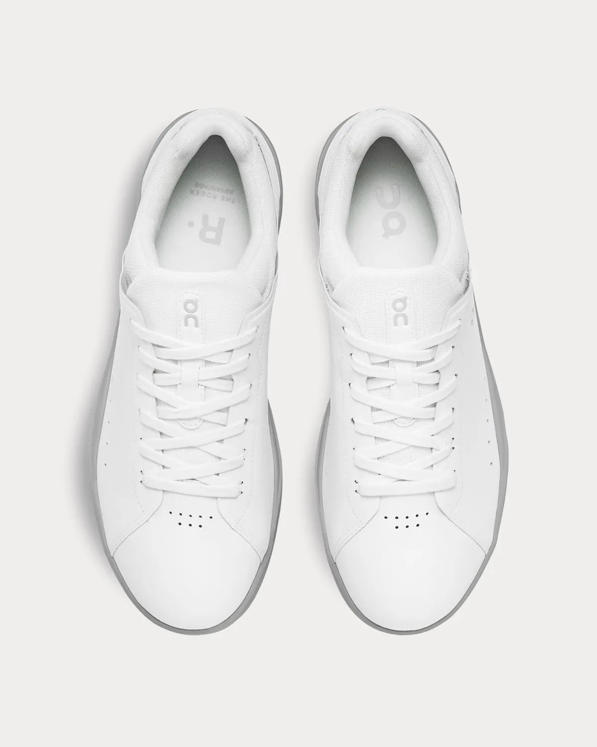 The Roger Advantage White / Alloy Low Top Sneakers