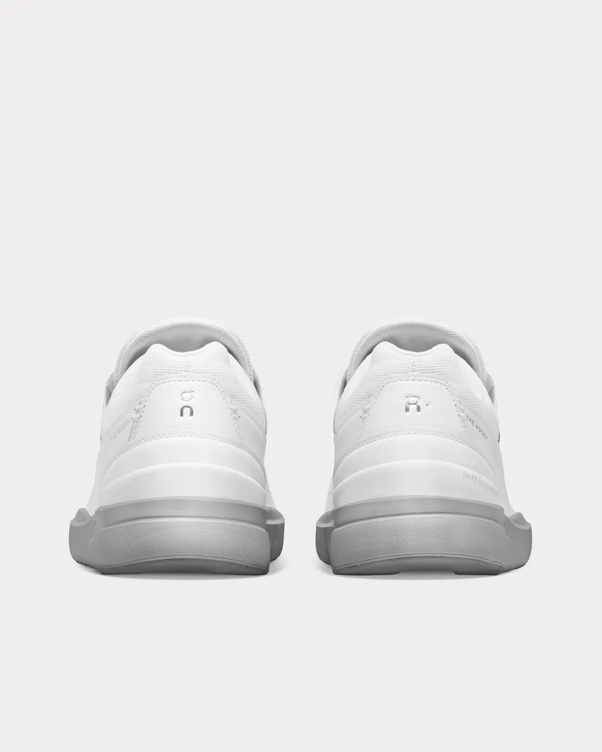 The Roger Advantage White / Alloy Low Top Sneakers